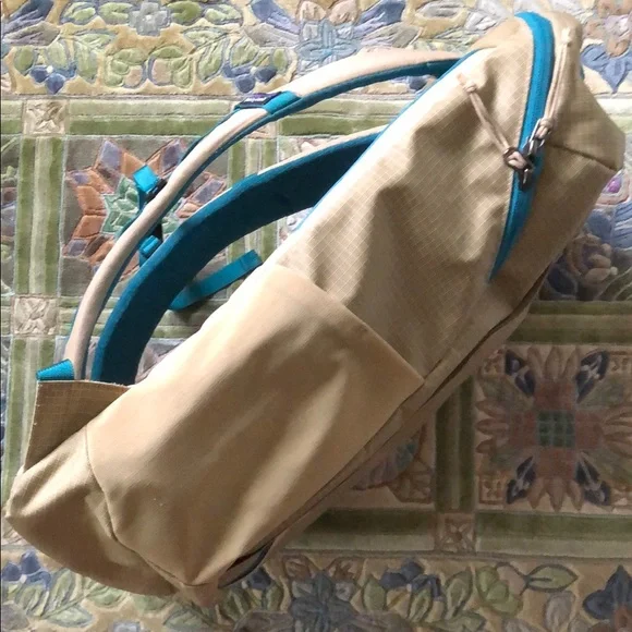 Patagonia Black Hole Pack Backpack 25L - Picture 4 of 11